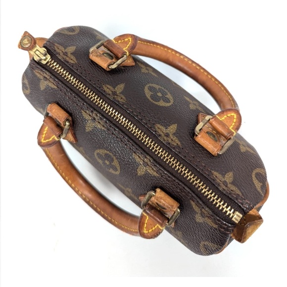 Louis Vuitton Mini Bag in Brown Monogram - Picture 8 of 16